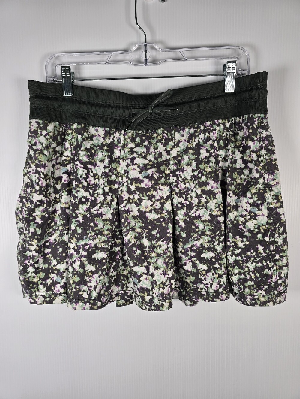NWOT The North Face Women's Aphrodite Skort Spruce Green Floral Drawstring SizeL